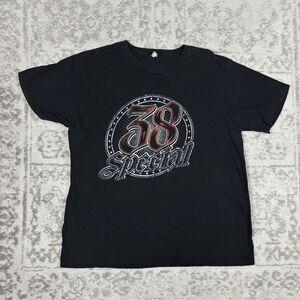 Vintage 2000’s 38 Special T Shirt 2011 Men’s Rock Concert Tour Black Size Large